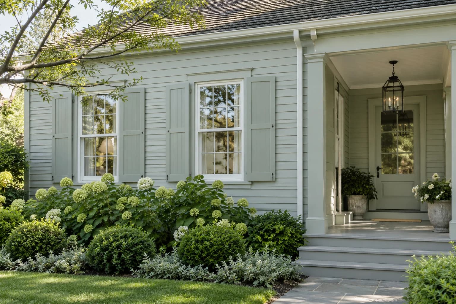 Shutters & trim featuring Beach Glass paint