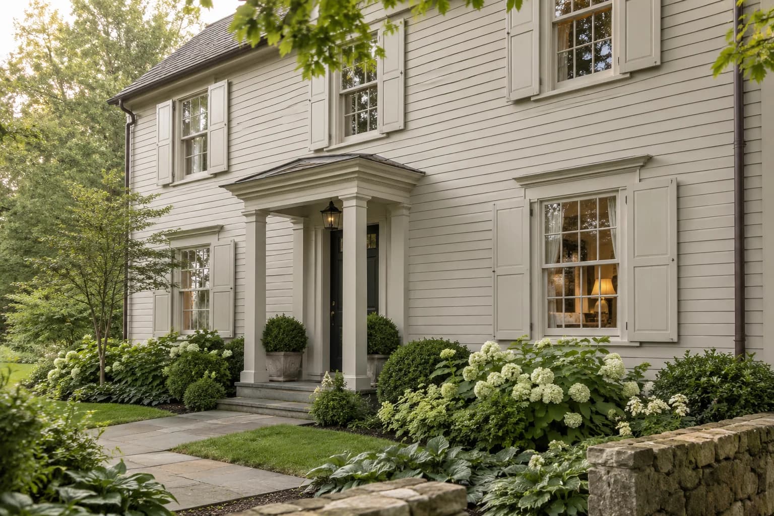 Shutters & trim featuring Collingwood paint
