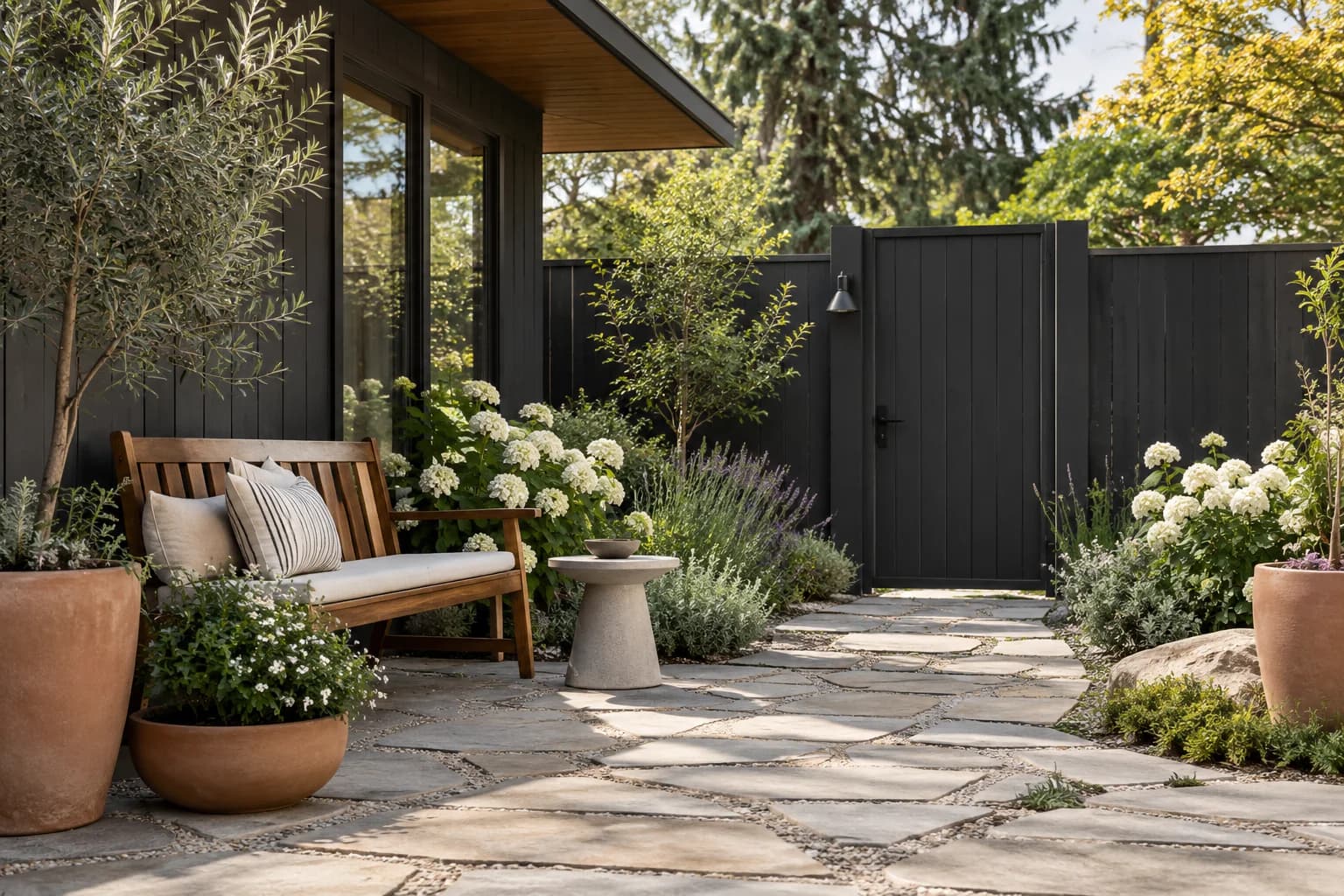 Fences & garden structures featuring Tricorn Black paint