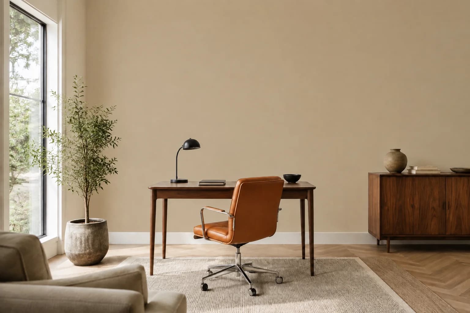 Arbeitszimmer mit einem neuen Anstrich in Transcend von PPG