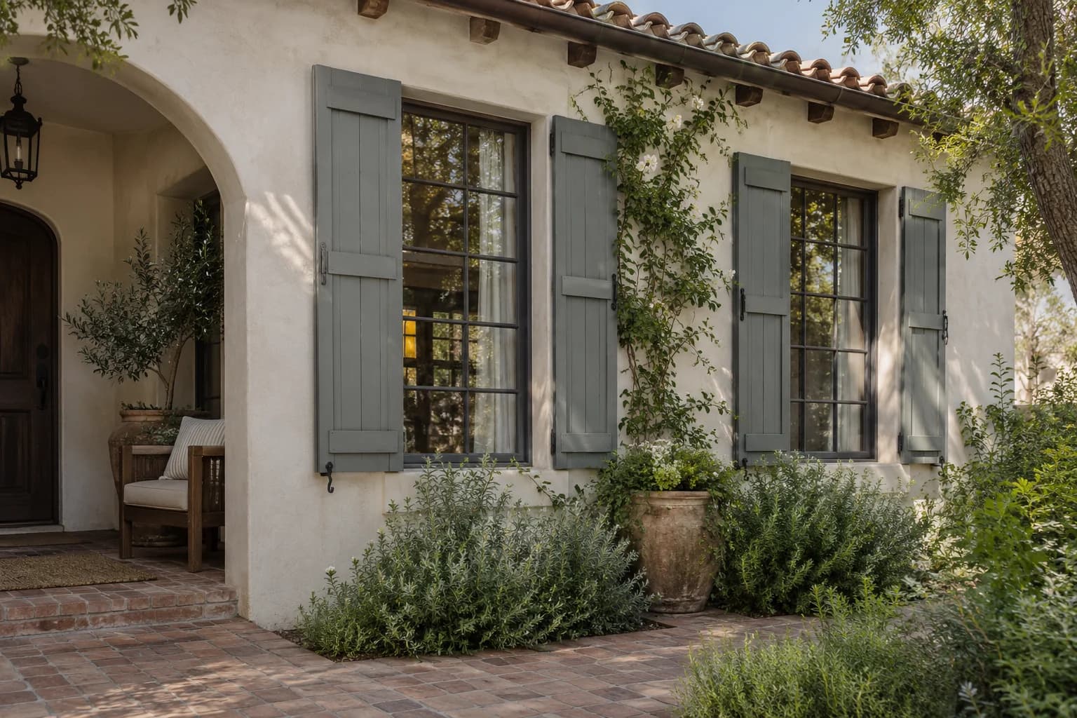 Shutters & trim featuring Garrison Gray paint
