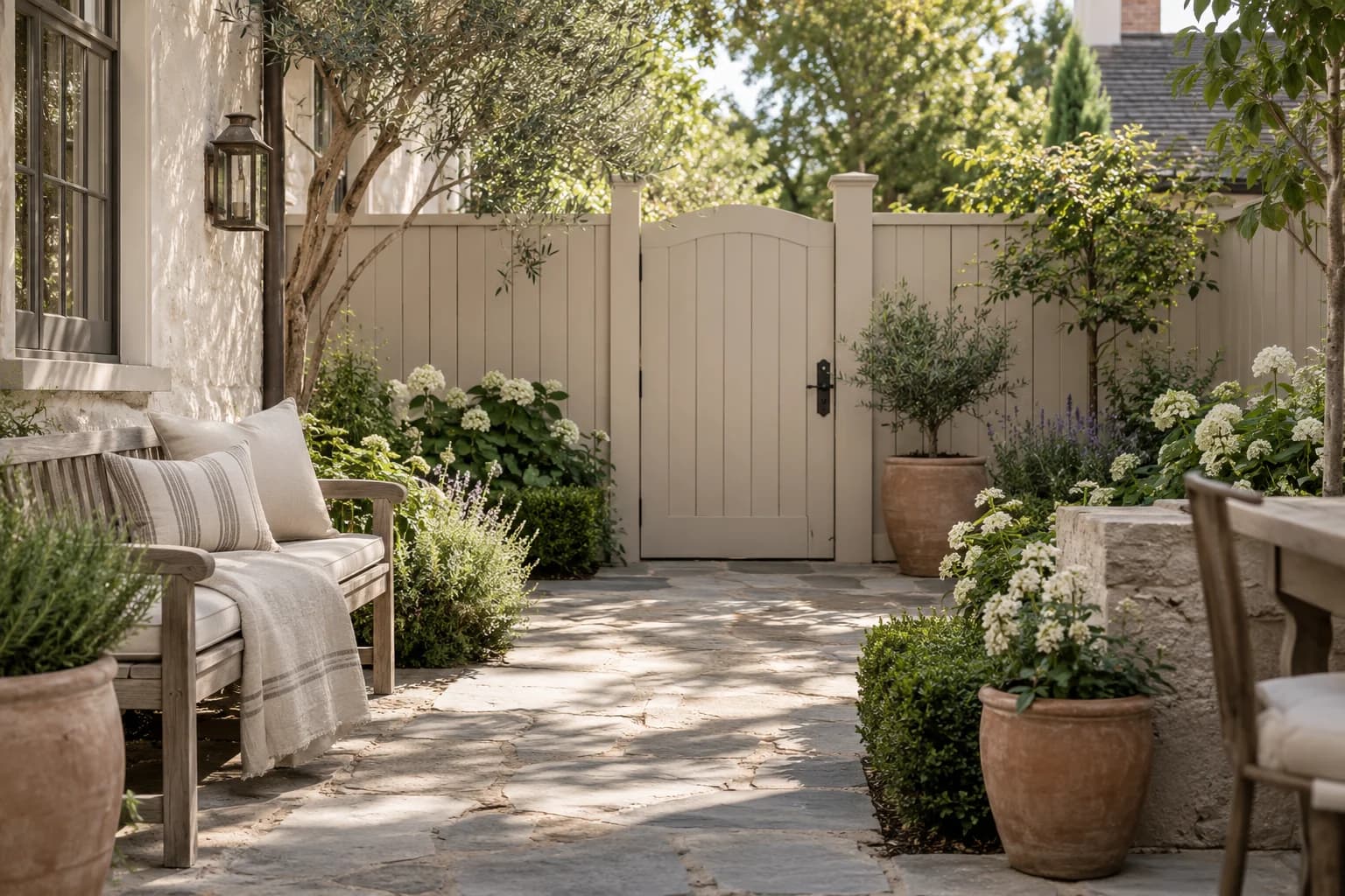 Fences & garden structures featuring Accessible Beige paint